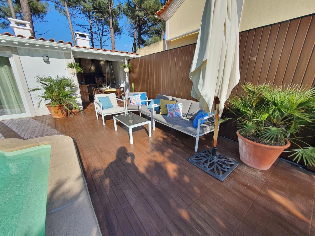 Guest House Ruceel Aroeira อัลมาดา ภายนอก รูปภาพ